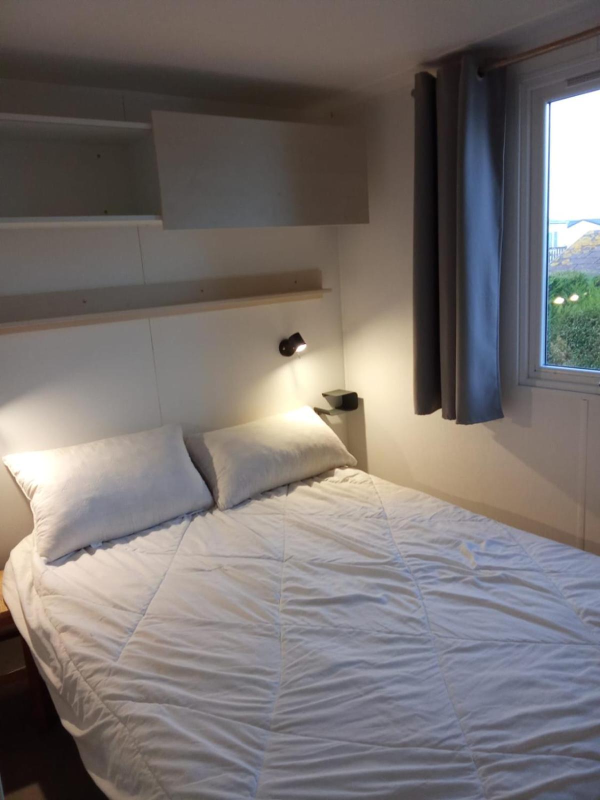 Magnifique Mobil Home Avec Clim Face Mer Le Portel Bagian luar foto